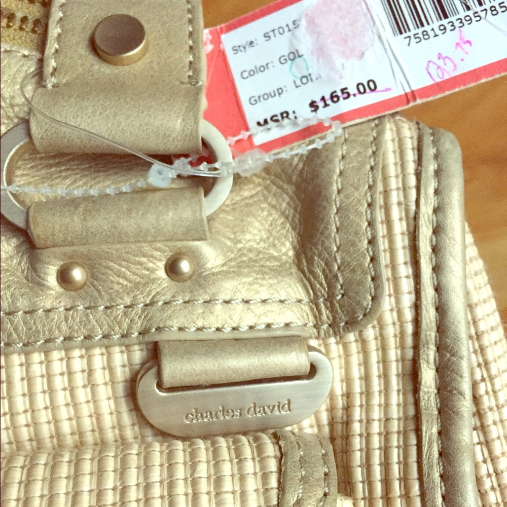 👜NWT Charles David Tan Shoulder Bag👜 - Picture 6 of 6